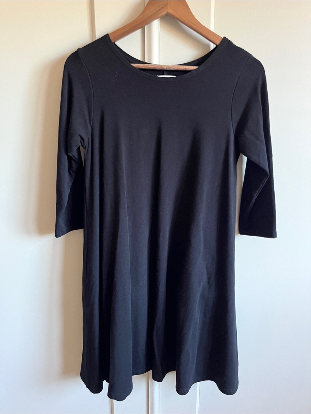 Blondie appareil long sleeve black dress